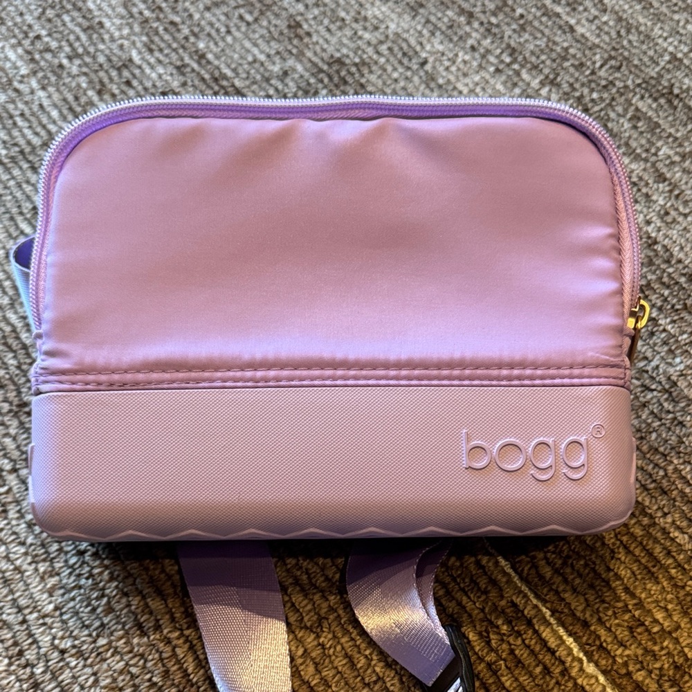 BOGG BAG Lavender Crossbody Bag - Picture 6 of 6